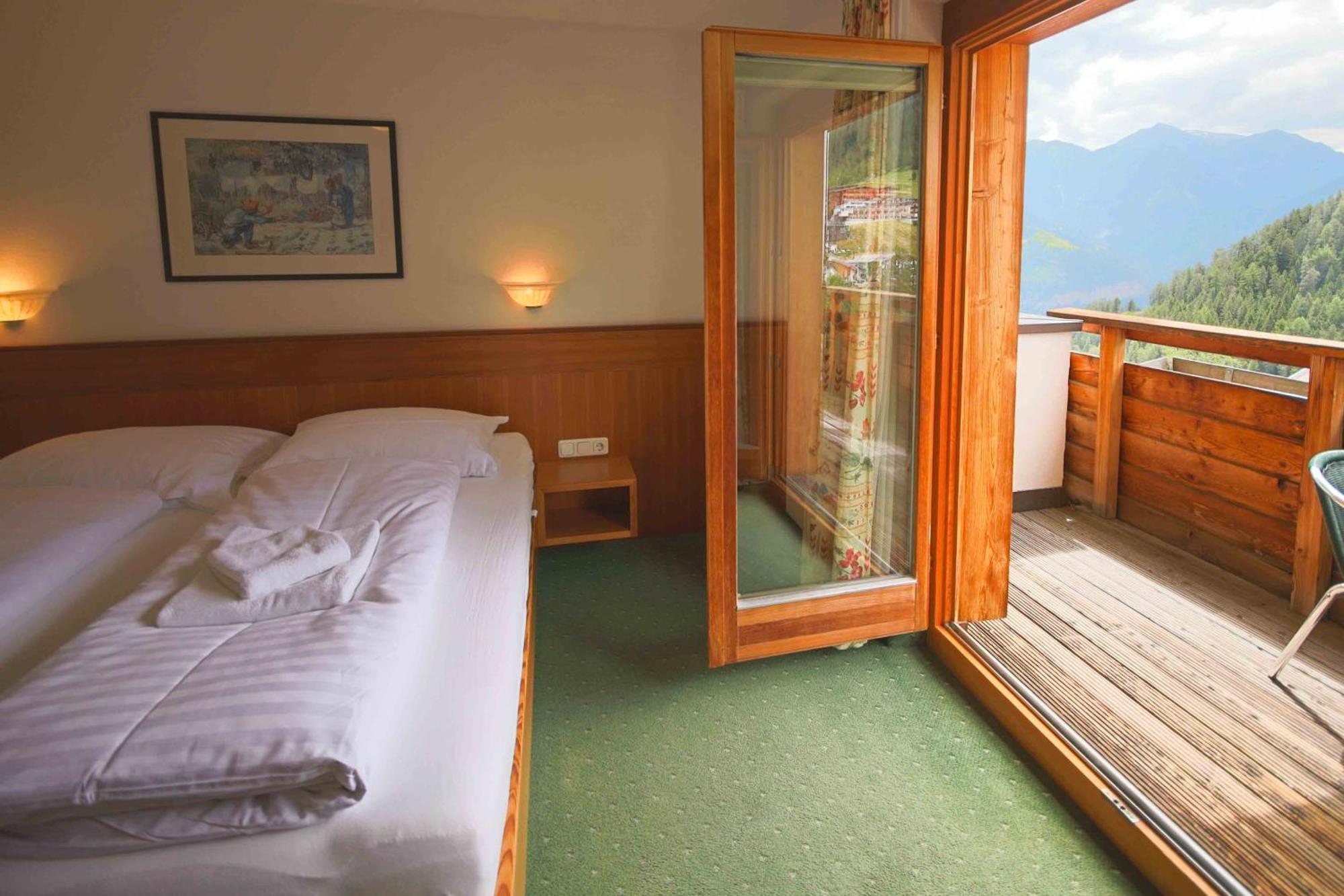 Tirolerhof Hotel Serfaus Bagian luar foto