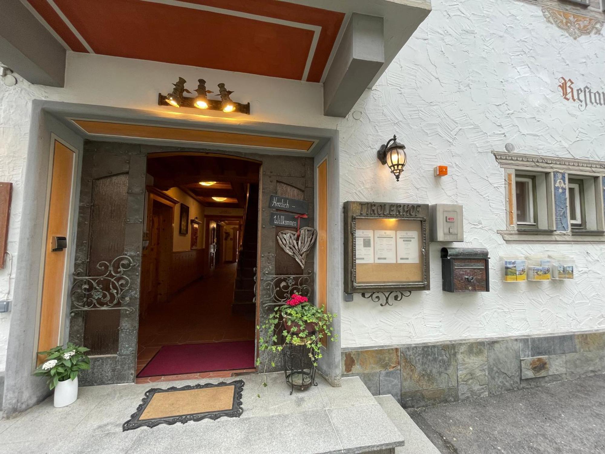 Tirolerhof Hotel Serfaus Bagian luar foto