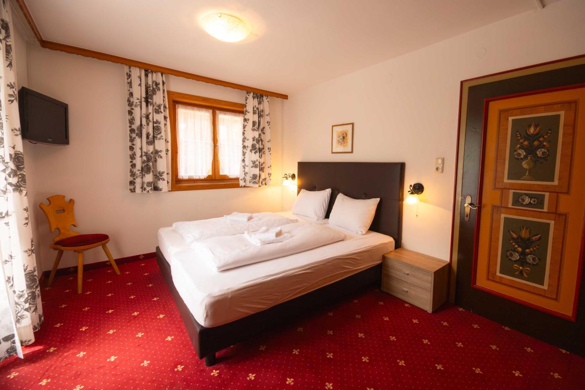 Tirolerhof Hotel Serfaus Bagian luar foto